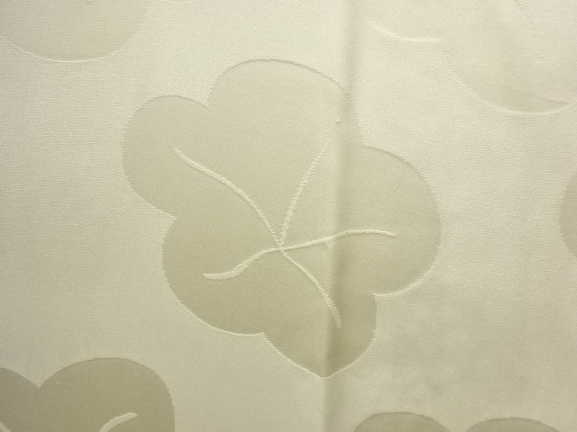  梅模様織出し単衣長襦袢